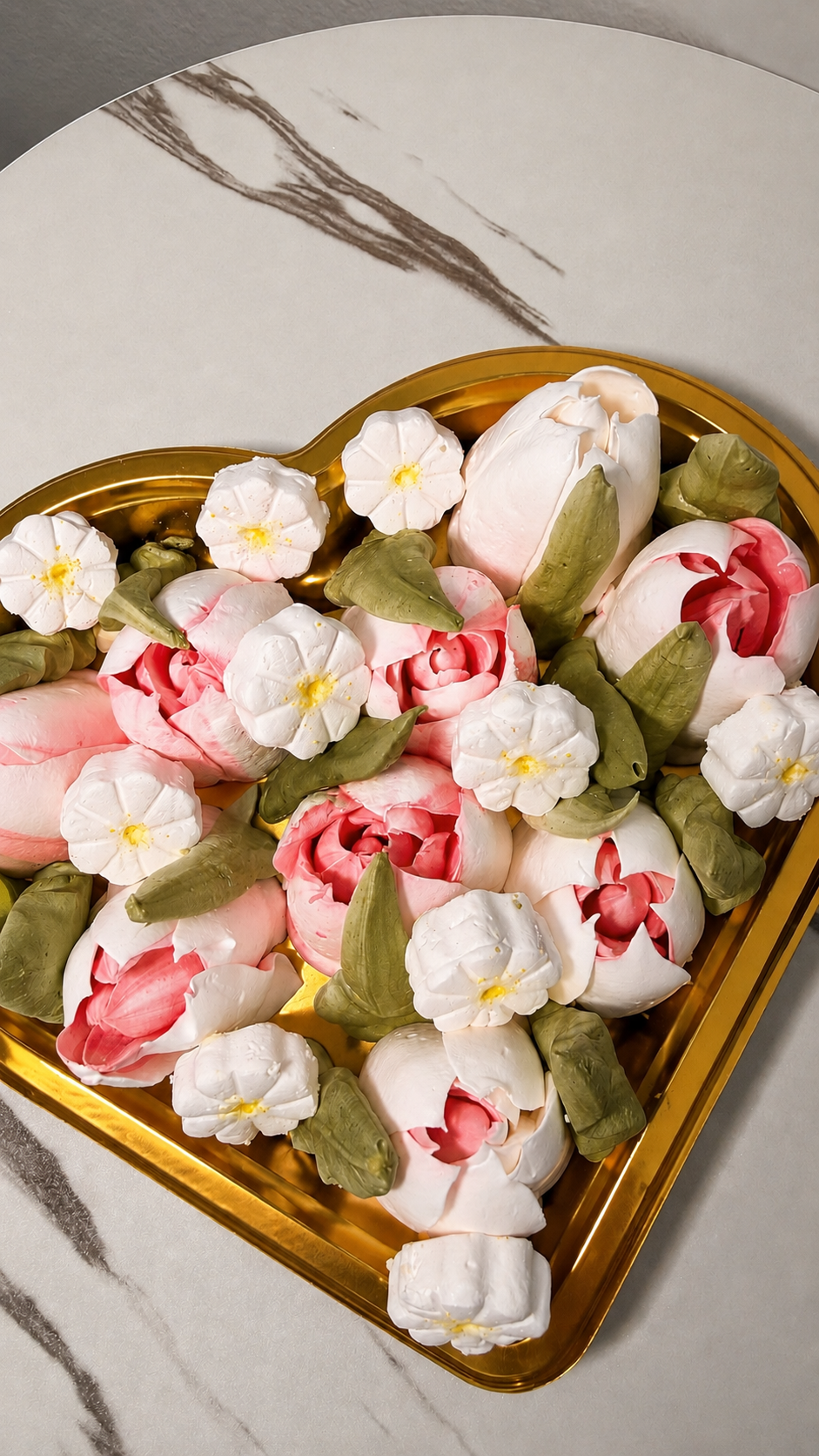 Flower Marshmallow Heart-shaped Gift Box Pink