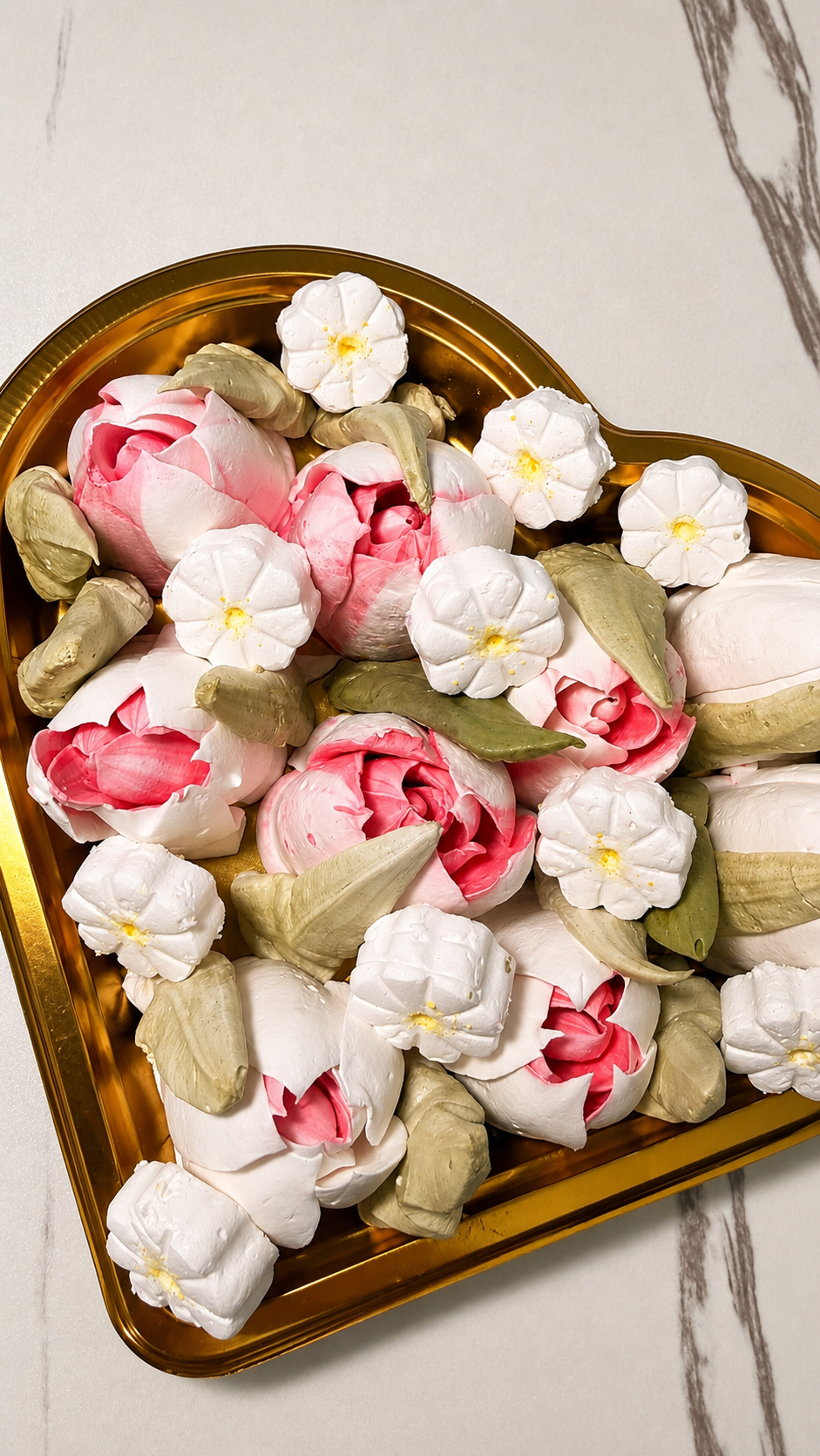 Flower Marshmallow Heart-shaped Gift Box Pink