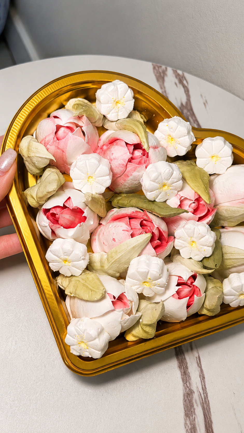 Flower Marshmallow Heart-shaped Gift Box Pink